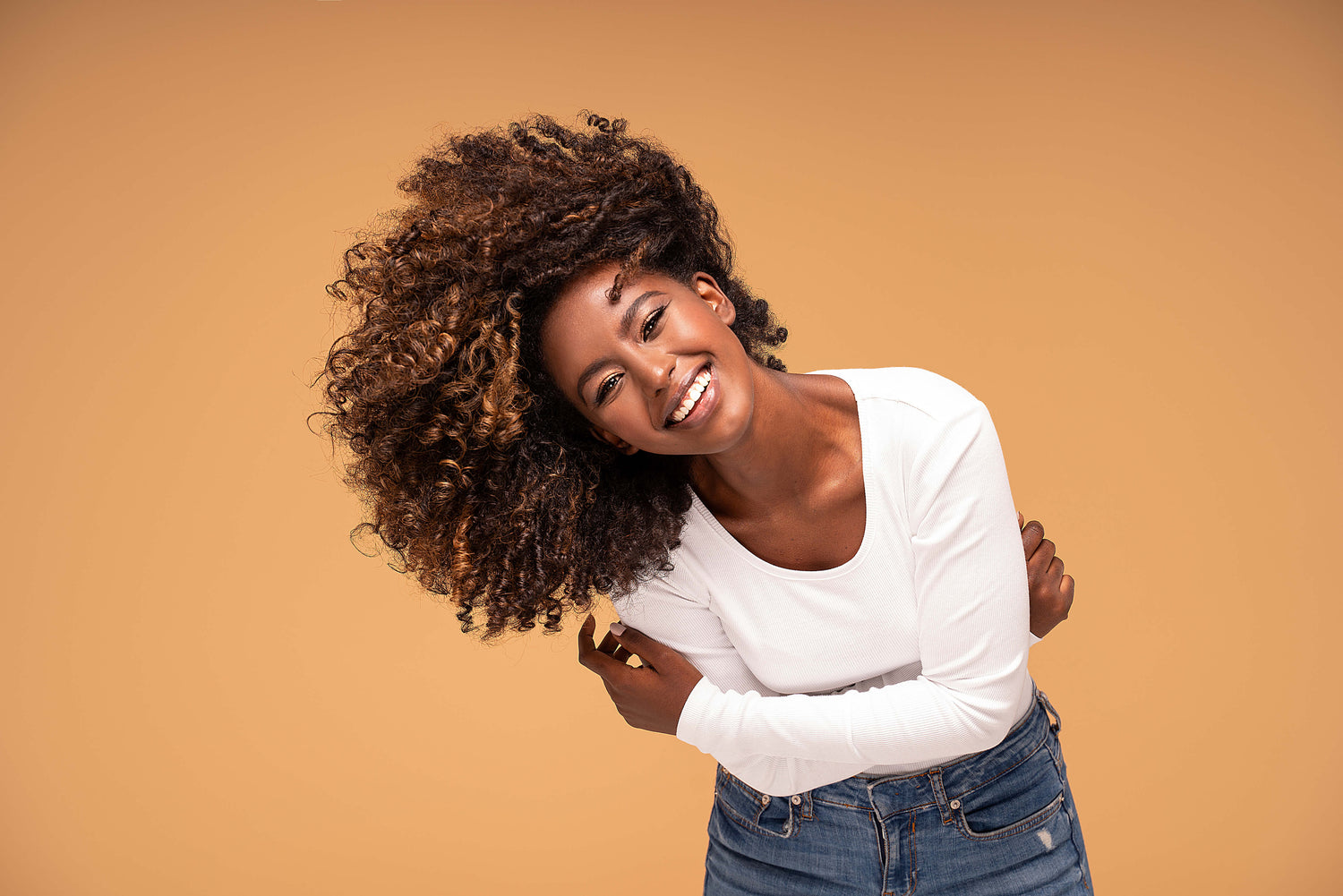 curly hair African American woman